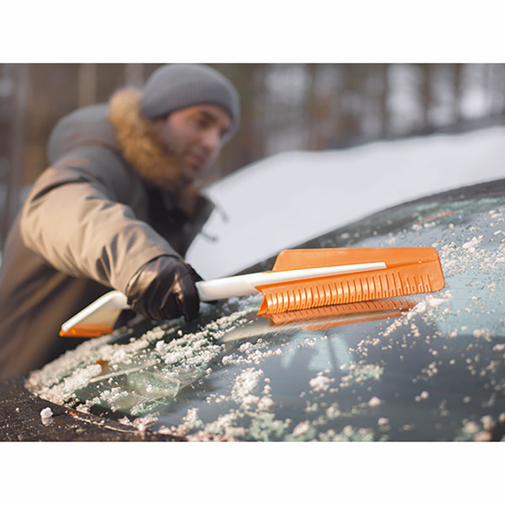 Perie zapada cu racleta FISKARS SnowXpert 143062, 67cm, alb-portocaliu
