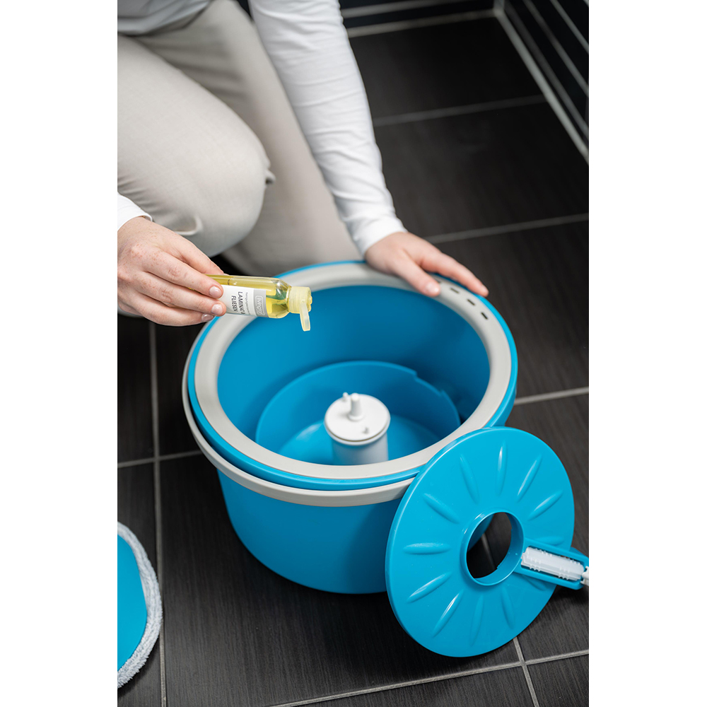 Set mop rotativ + galeata + maner MEDIASHOP Livington Clean Water, albastru