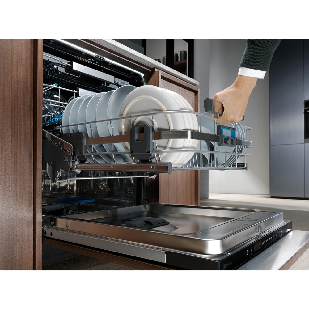 Masina de spalat vase incorporabila ELECTROLUX EEC87400W, 14 seturi, 8 programe, 60 cm, Clasa C, panou comanda negru