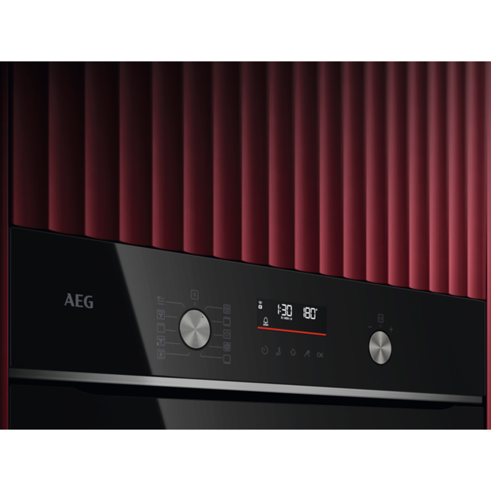 Cuptor incorporabil AEG Steambake OA5CB531AB, Electric, Gatire cu abur, Autocuratare catalitica, 71 l, Clasa A+, negru