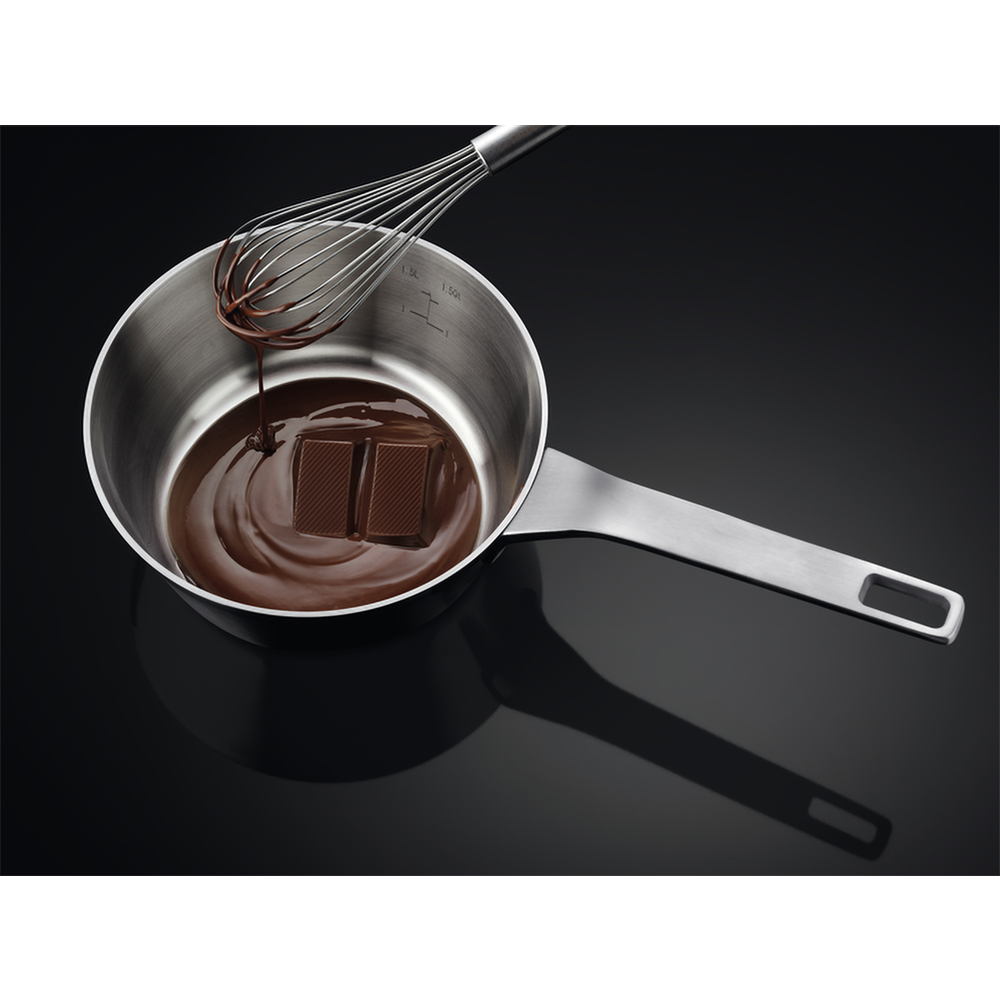 Plita incorporabila ELECTROLUX KDI951723K, Gaz + Inductie, 5 arzatoare, negru