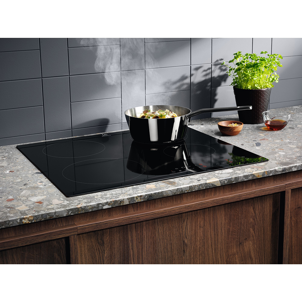 Plita incorporabila ELECTROLUX LIR60433B, Inductie, 4 arzatoare, Touch Control, negru