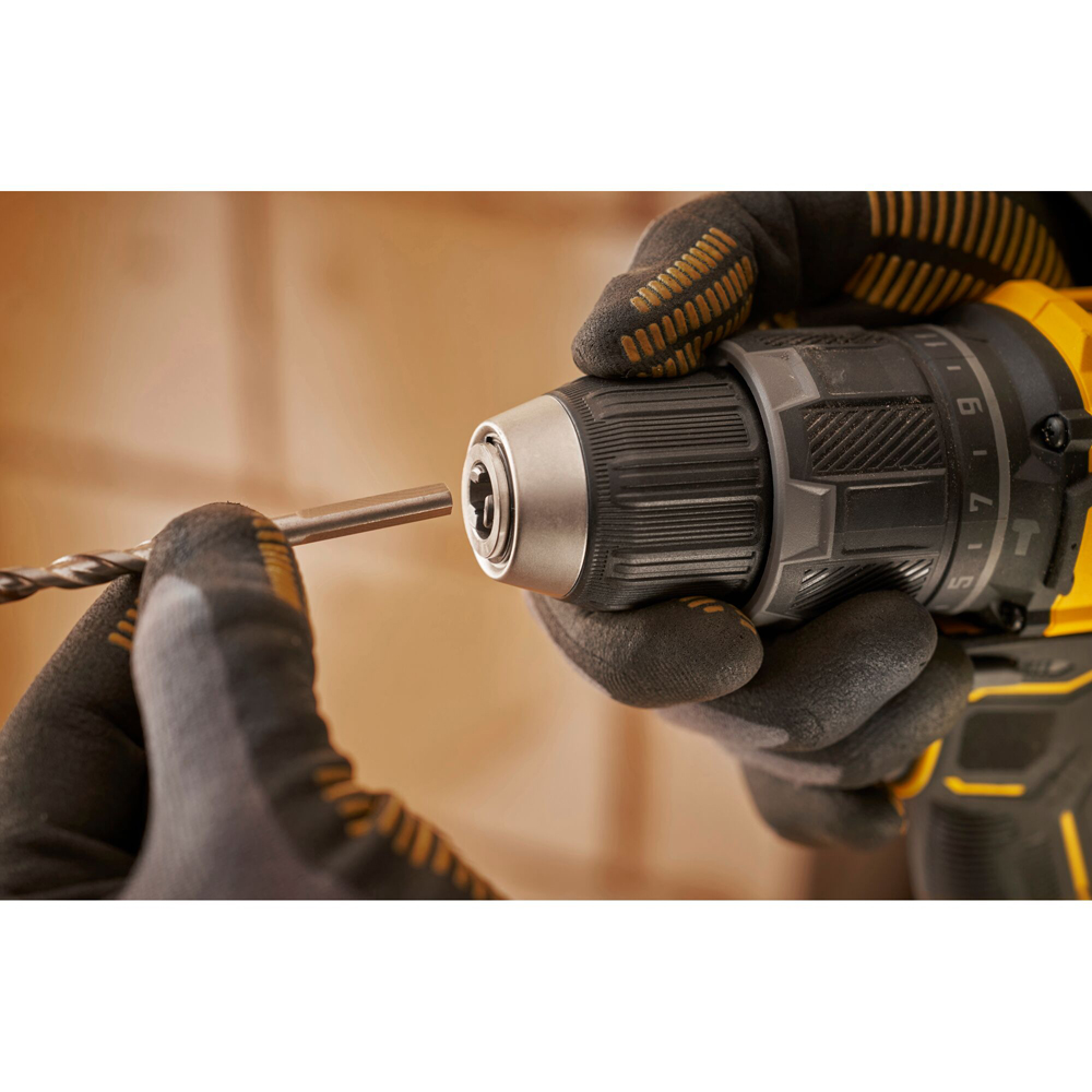 Masina de gaurit cu percutie STANLEY FATMAX SFMCD716D, 18V, 2Ah, 1 acumulator, Brushless, Li-Ion
