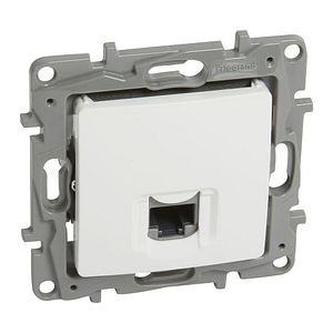 Niloe Priza RJ45 CAT5 UTP alba fara rama