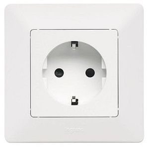 Priza simpla LEGRAND Valena Life 755740, 2P+T, 16A, alb