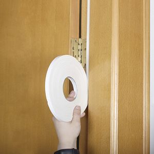 Banda etansare DIALL, spuma, 6 m x 9 mm, alb